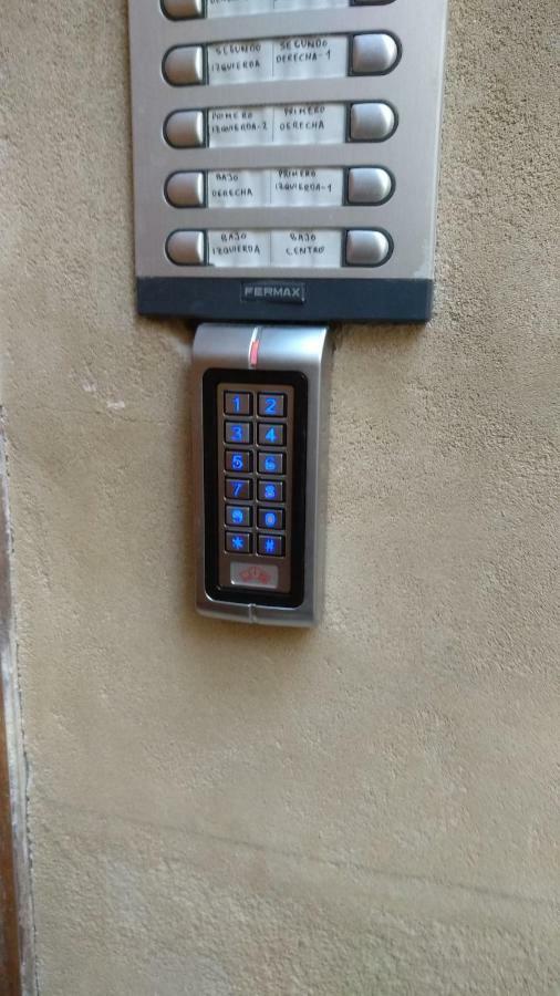 El Patio Del Convento Apartment Toledo Ngoại thất bức ảnh