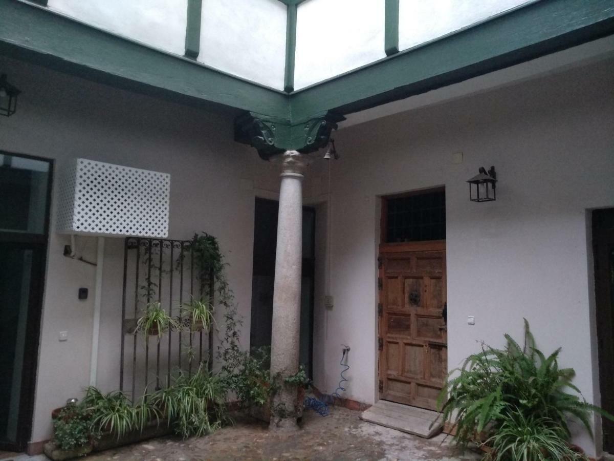 El Patio Del Convento Apartment Toledo Ngoại thất bức ảnh
