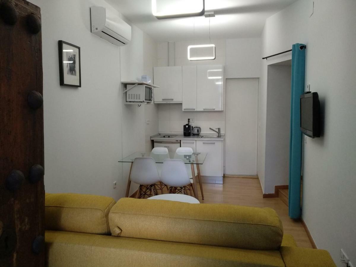 El Patio Del Convento Apartment Toledo Ngoại thất bức ảnh