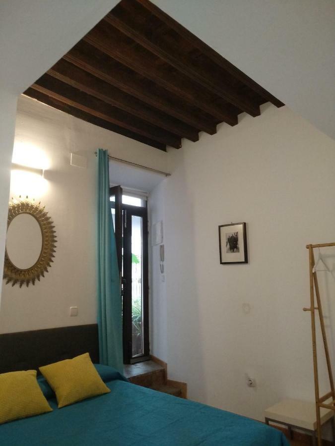 El Patio Del Convento Apartment Toledo Ngoại thất bức ảnh