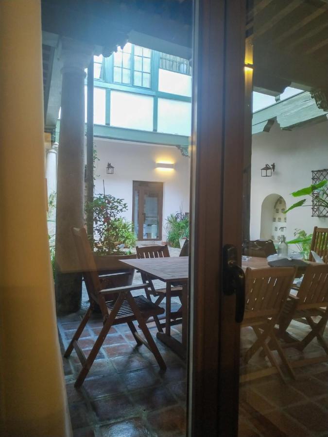El Patio Del Convento Apartment Toledo Ngoại thất bức ảnh